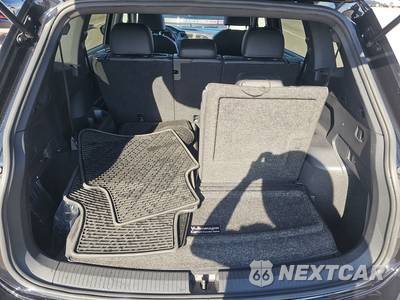 2022 Volkswagen Tiguan SE R-Line Black - zdjęcie 17 z 27 - miniatura