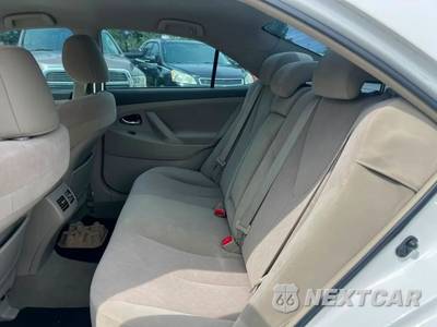 2011 Toyota Camry Hybrid - zdjęcie 9 z 13 - miniatura
