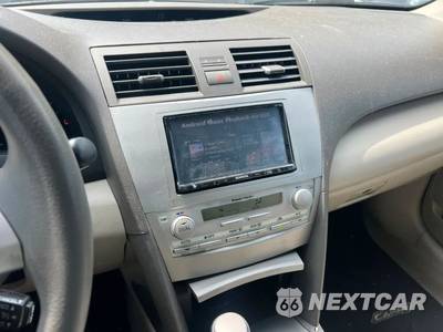 2011 Toyota Camry Hybrid - zdjęcie 12 z 13 - miniatura