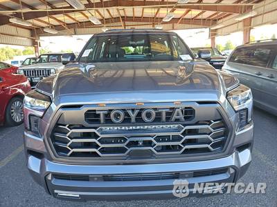 2025 Toyota Sequoia TRD Pro - zdjęcie 2 z 25 - miniatura