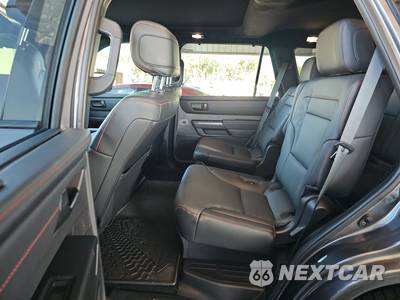 2025 Toyota Sequoia TRD Pro - zdjęcie 13 z 25 - miniatura