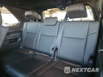 2025 Toyota Sequoia TRD Pro - zdjęcie 14 z 25 - miniatura
