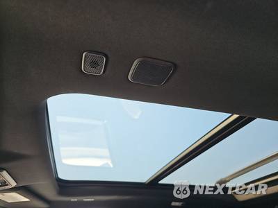 2025 Toyota Sequoia Platinum - zdjęcie 19 z 22 - miniatura