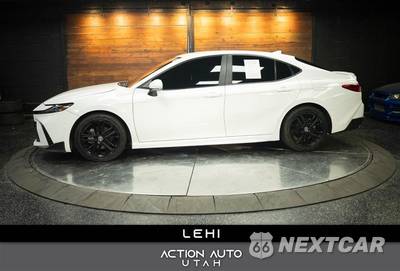 2025 Toyota Camry SE - zdjęcie 1 z 31 - miniatura