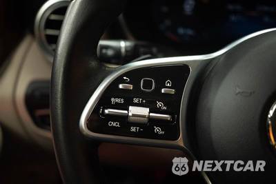 2022 Mercedes-Benz GLC 300 4MATIC - zdjęcie 27 z 31 - miniatura