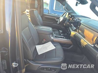 2022 Chevrolet Silverado 1500 High Country Crew Cab Short Bed - zdjęcie 14 z 37 - miniatura