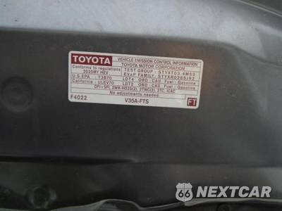 2025 Toyota Sequoia SR5 - zdjęcie 16 z 20 - miniatura