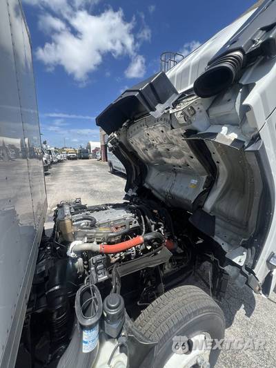 2022 Chevrolet 4500HD Base Low Tilt - zdjęcie 17 z 17 - miniatura
