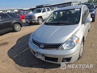 2012 Nissan Versa 1.8 S Hatchback - zdjęcie 2 z 18 - miniatura