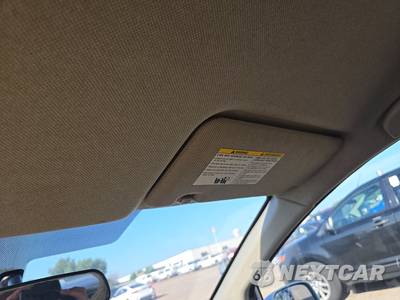 2012 Nissan Versa 1.8 S Hatchback - zdjęcie 17 z 18 - miniatura