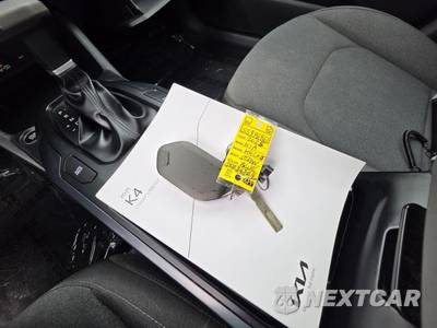 2025 Kia K4 LXS - zdjęcie 22 z 28 - miniatura