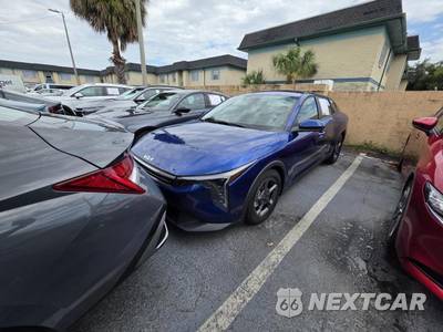 2025 Kia K4 LXS - zdjęcie 1 z 28 - miniatura