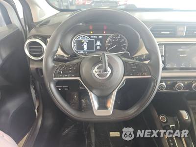 2020 Nissan Versa SV - zdjęcie 10 z 34 - miniatura