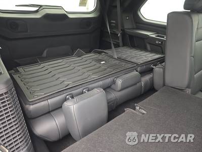 2025 Toyota Sequoia TRD Off-Road - zdjęcie 14 z 27 - miniatura
