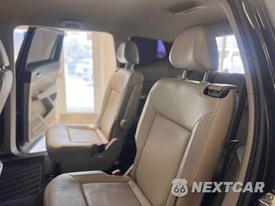 2019 Volkswagen Atlas V6 SE w/Technology - zdjęcie 21 z 32 - miniatura