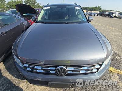 2020 Volkswagen Tiguan S - zdjęcie 2 z 28 - miniatura