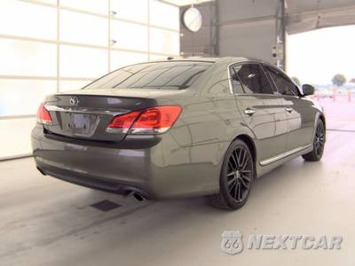 2012 Toyota Avalon Limited - zdjęcie 4 z 54 - miniatura