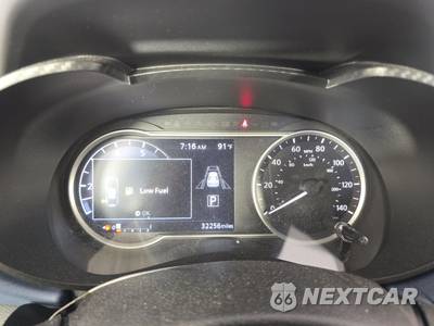 2025 Nissan Versa SV - zdjęcie 12 z 17 - miniatura