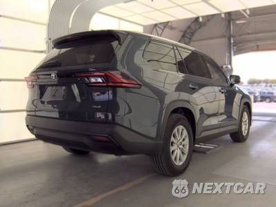 2025 Toyota Grand Highlander XLE - zdjęcie 4 z 25 - miniatura