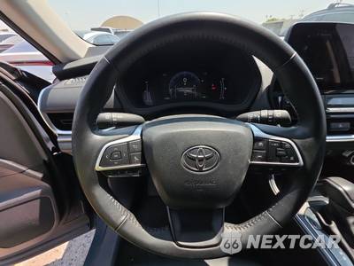 2025 Toyota Grand Highlander XLE - zdjęcie 10 z 25 - miniatura