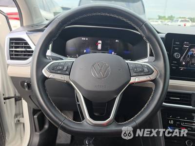 2025 Volkswagen Taos SE - zdjęcie 10 z 21 - miniatura