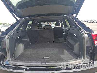2025 Volkswagen Atlas Cross Sport 2.0T SE w/Technology - zdjęcie 16 z 26 - miniatura