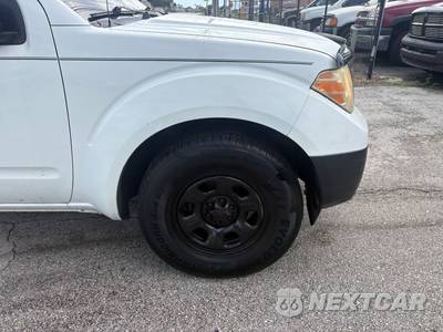 2015 Nissan Frontier S Extended Cab Medium Bed - zdjęcie 19 z 31 - miniatura