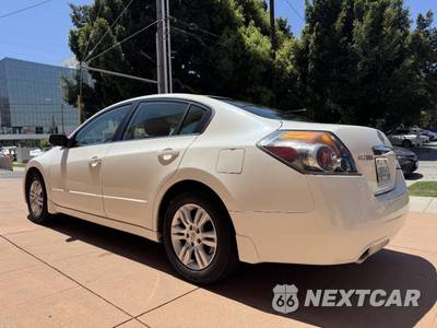 2011 Nissan Altima 2.5 S Sedan - zdjęcie 4 z 16 - miniatura