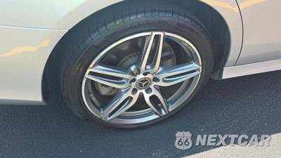 2019 Mercedes-Benz E 450 4MATIC Sedan - zdjęcie 24 z 24 - miniatura