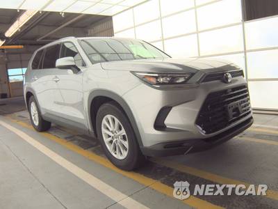 2025 Toyota Grand Highlander XLE - zdjęcie 3 z 31 - miniatura
