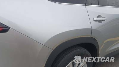 2025 Toyota Grand Highlander XLE - zdjęcie 21 z 31 - miniatura
