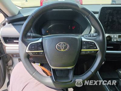 2025 Toyota Grand Highlander XLE - zdjęcie 10 z 25 - miniatura