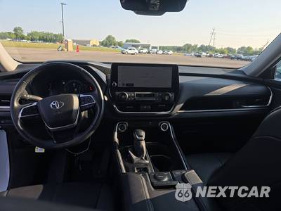 2025 Toyota Grand Highlander XLE - zdjęcie 11 z 30 - miniatura