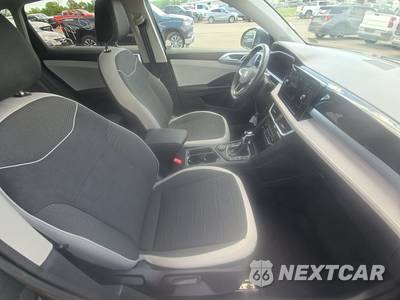 2025 Volkswagen Taos SE - zdjęcie 8 z 25 - miniatura