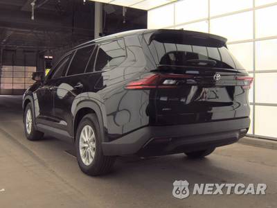 2025 Toyota Grand Highlander XLE - zdjęcie 6 z 36 - miniatura