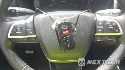 2025 Toyota Grand Highlander XLE - zdjęcie 17 z 36 - miniatura