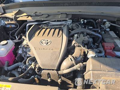 2025 Toyota Grand Highlander XLE - zdjęcie 15 z 36 - miniatura