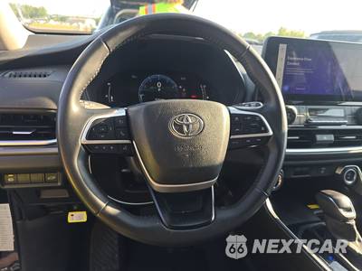 2025 Toyota Grand Highlander XLE - zdjęcie 10 z 36 - miniatura