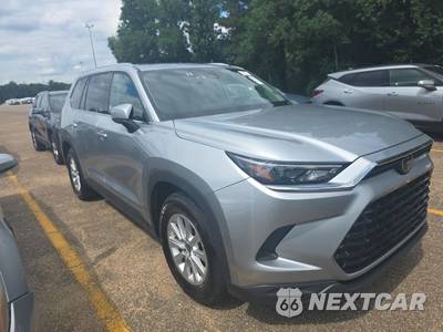 2025 Toyota Grand Highlander XLE - zdjęcie 3 z 25 - miniatura