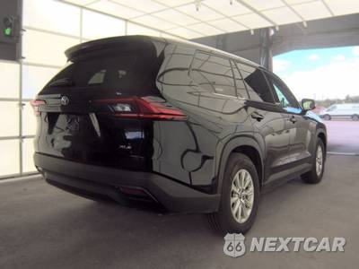 2025 Toyota Grand Highlander XLE - zdjęcie 4 z 31 - miniatura