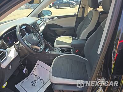 2025 Volkswagen Taos SE - zdjęcie 7 z 31 - miniatura