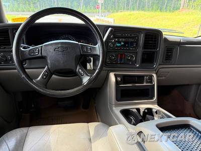2004 Chevrolet Suburban 1500 Z71 1SL - zdjęcie 6 z 16 - miniatura