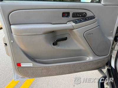 2004 Chevrolet Suburban 1500 Z71 1SL - zdjęcie 10 z 16 - miniatura