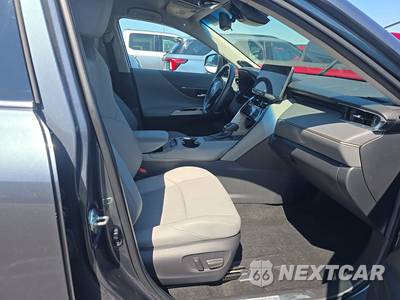 2023 Toyota Venza Limited - zdjęcie 8 z 26 - miniatura