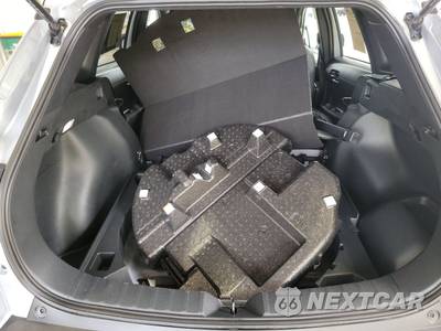 2024 Toyota Corolla Cross Hybrid SE - zdjęcie 16 z 22 - miniatura