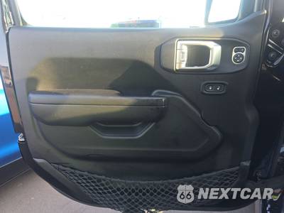 2023 Jeep Wrangler 4 Door Willys - zdjęcie 9 z 21 - miniatura