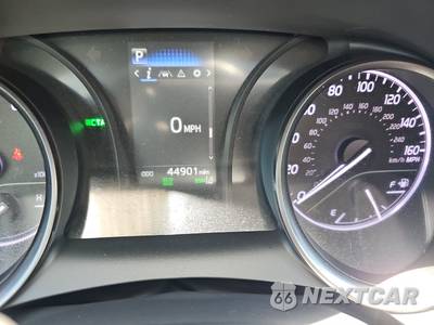 2024 Toyota Camry SE - zdjęcie 12 z 34 - miniatura