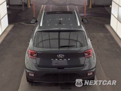 2024 Hyundai Venue SEL - zdjęcie 5 z 26 - miniatura