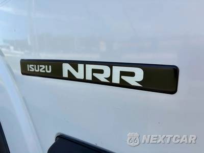 2022 Isuzu NRR Base Low Cab Crew - zdjęcie 2 z 95 - miniatura