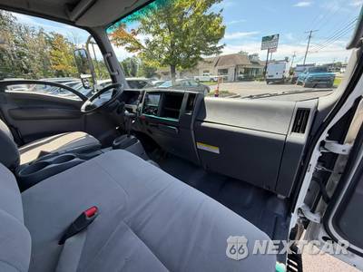 2022 Isuzu NRR Base Low Cab Crew - zdjęcie 49 z 95 - miniatura